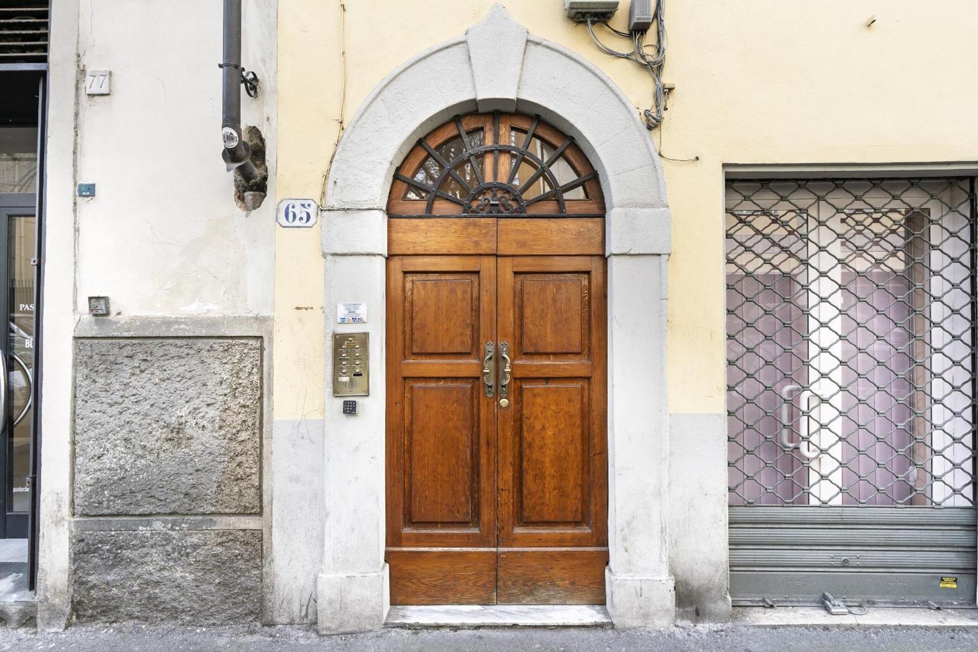 Agnolo 65 *